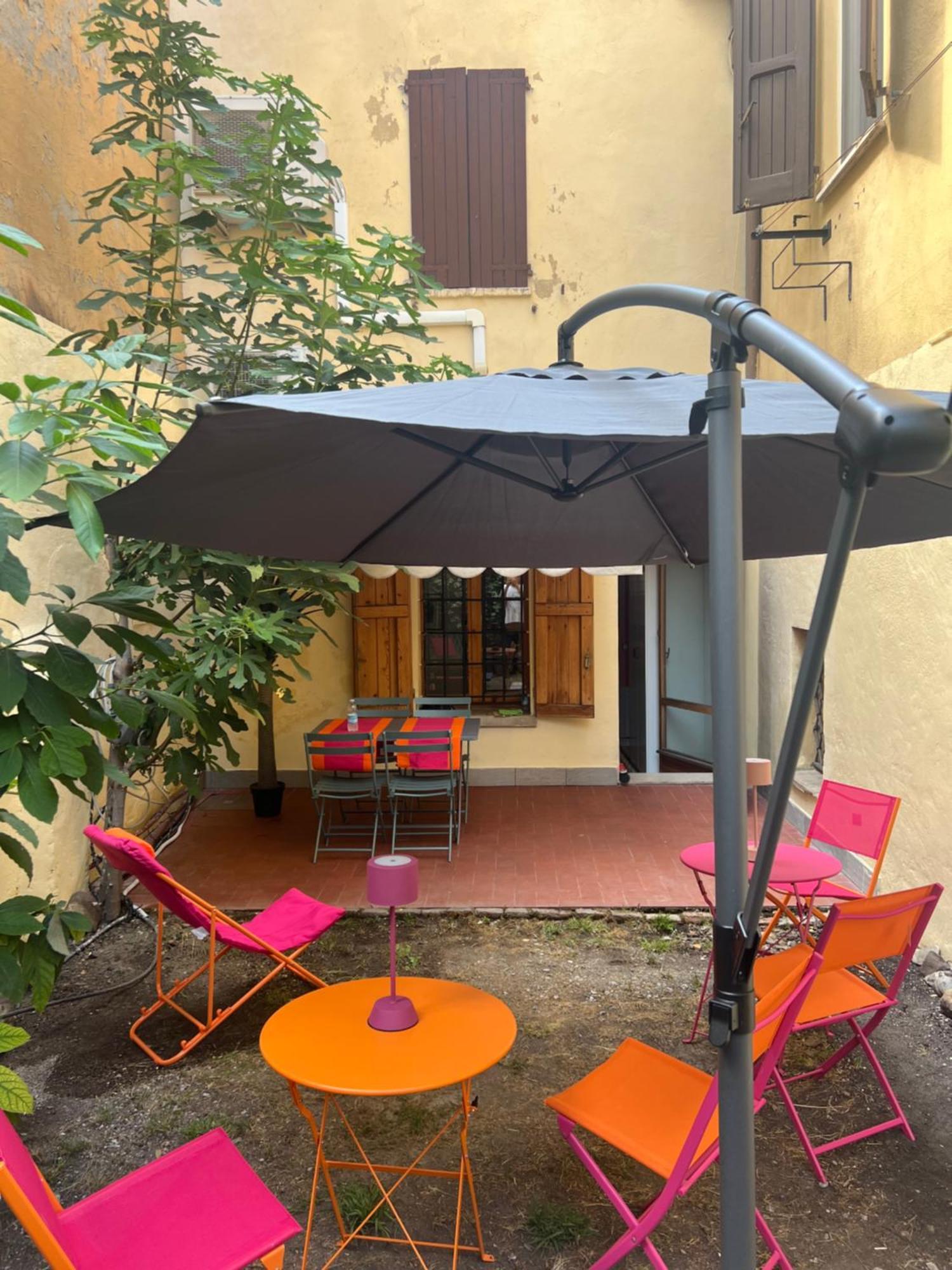 Ferienwohnung Teagarden Centro Storico Bologna Exterior foto